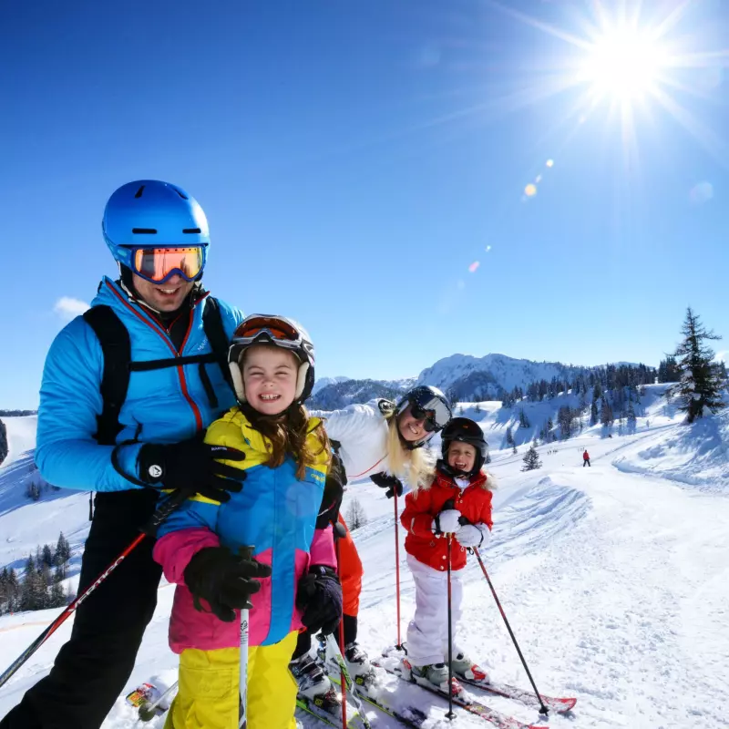 Ski Amade