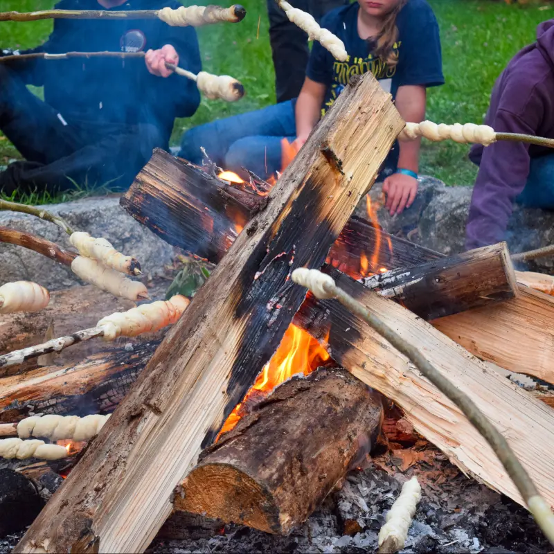 Lagerfeuer & Stockbrot