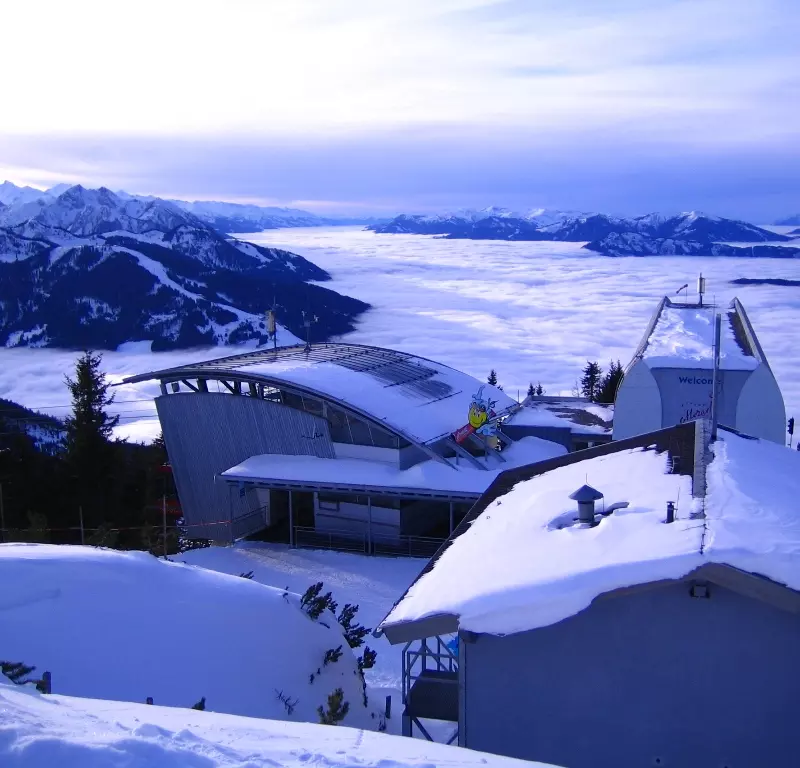 Skifreizeit Nassfeld Gebäude