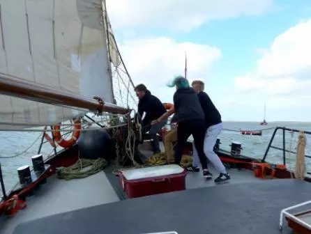 Jugendwerk Württemberg Segeln und Inselleben Segelboot