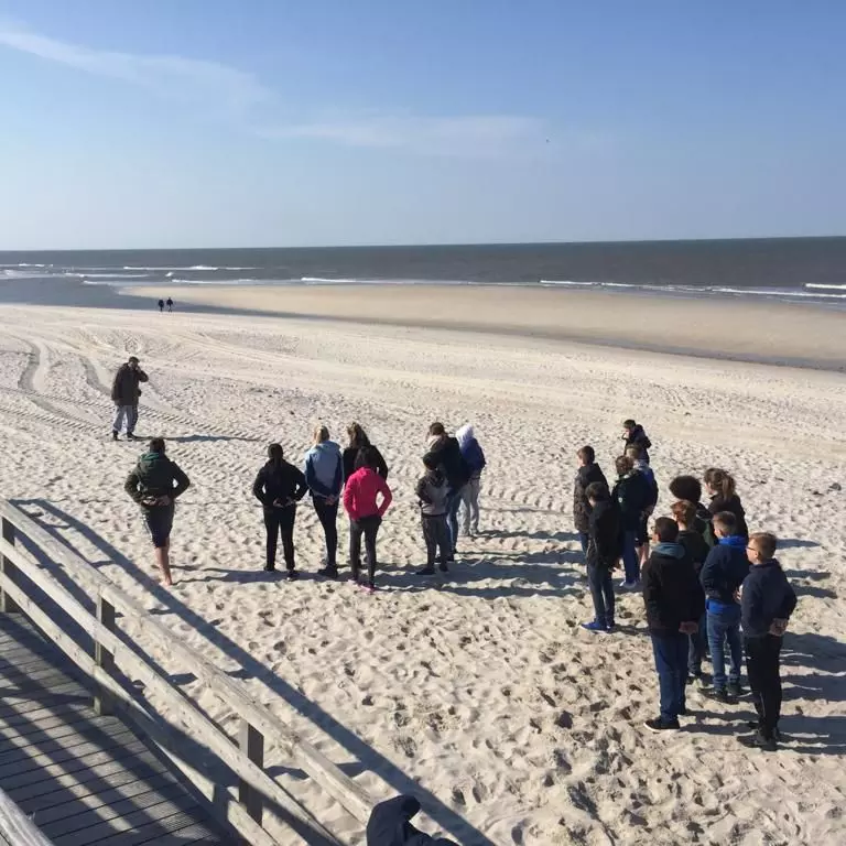 Kinder am Strand