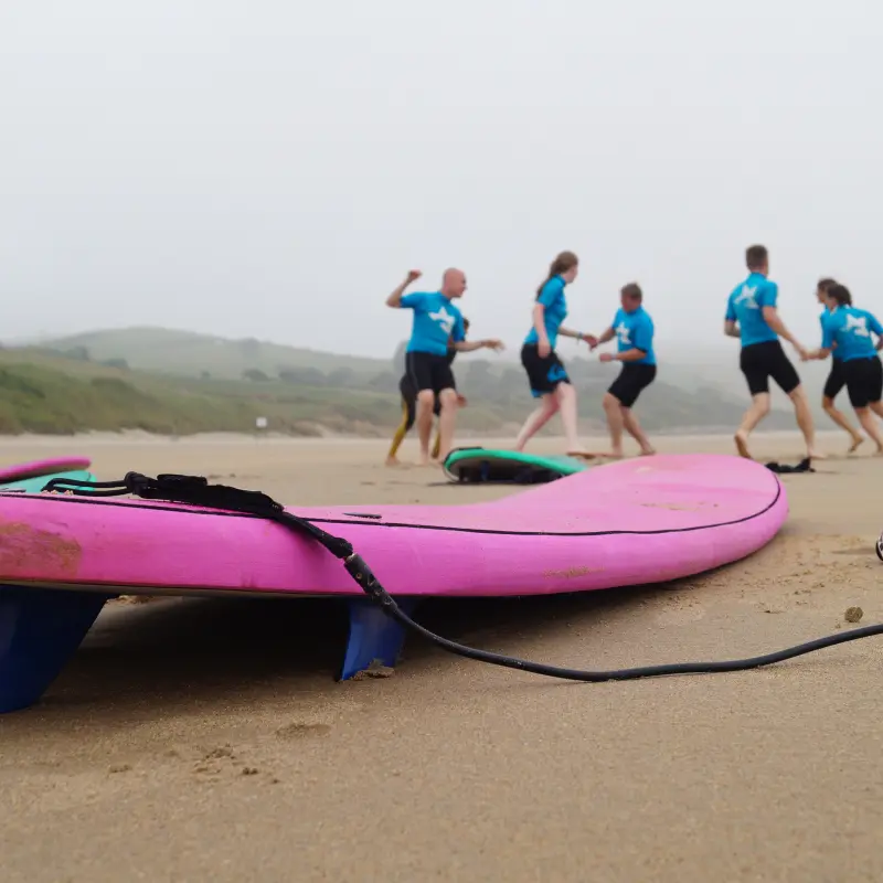 Jugendwerk Württemberg Surfcamp Comillas Surfbrett