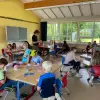 Gruppenraum im Sommer