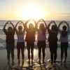 Jugendwerk Württemberg Kinderrepublik Sylt Gruppe im Sonnenuntergang